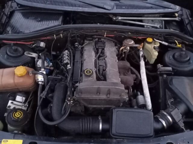 Фіолетовий Форд Скорпіо, об'ємом двигуна 2.3 л та пробігом 300 тис. км за 2000 $, фото 5 на Automoto.ua