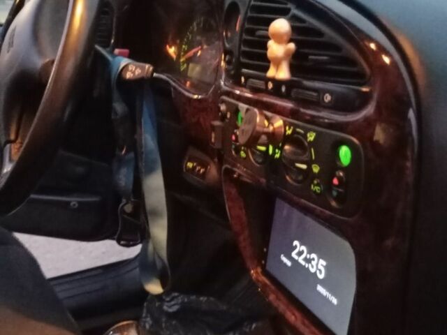 Фіолетовий Форд Скорпіо, об'ємом двигуна 2.3 л та пробігом 300 тис. км за 2000 $, фото 13 на Automoto.ua