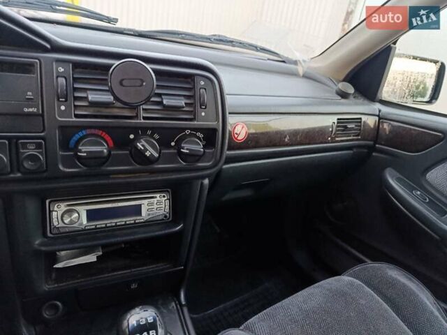 Форд Скорпіо 1994 у Броварах на Automoto.ua Фіолетовий Форд Скорпіо, об'ємом двигуна 2 л та пробігом 277 тис. км за 1700 $, фото 11 на Automoto.ua