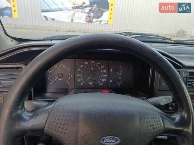 Форд Скорпіо 1994 у Броварах на Automoto.ua Фіолетовий Форд Скорпіо, об'ємом двигуна 2 л та пробігом 277 тис. км за 1700 $, фото 13 на Automoto.ua