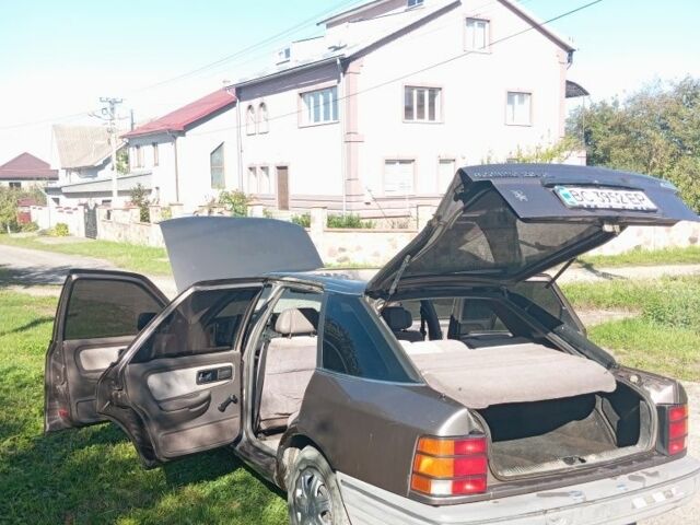 Коричневий Форд Скорпіо, об'ємом двигуна 2 л та пробігом 300 тис. км за 650 $, фото 5 на Automoto.ua