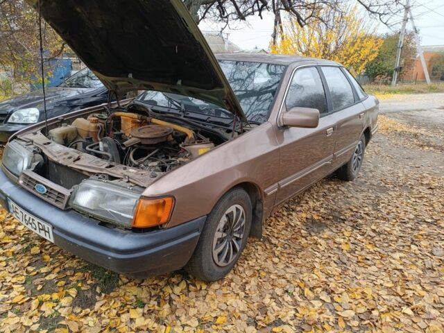 Коричневий Форд Скорпіо, об'ємом двигуна 2 л та пробігом 256 тис. км за 406 $, фото 2 на Automoto.ua