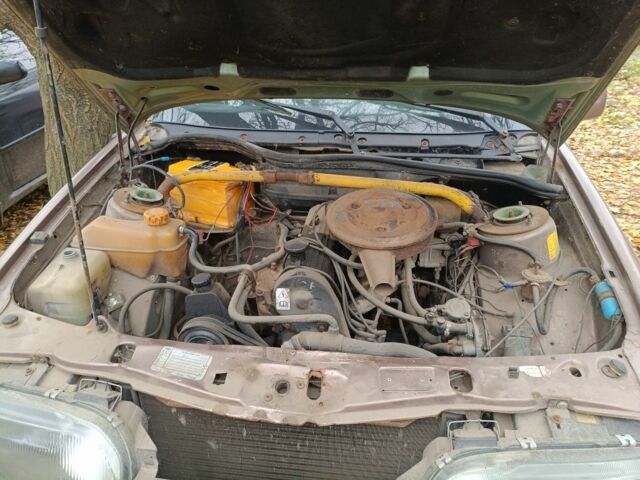 Коричневий Форд Скорпіо, об'ємом двигуна 2 л та пробігом 256 тис. км за 406 $, фото 3 на Automoto.ua