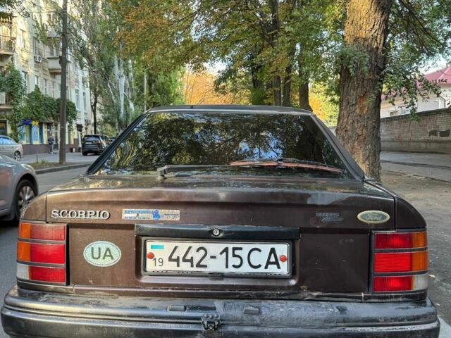 Коричневий Форд Скорпіо, об'ємом двигуна 2 л та пробігом 300 тис. км за 1500 $, фото 5 на Automoto.ua