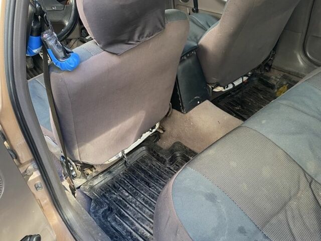 Коричневый Форд Скорпио, объемом двигателя 2 л и пробегом 300 тыс. км за 850 $, фото 7 на Automoto.ua