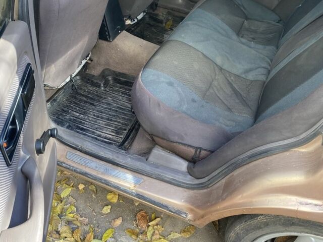 Коричневый Форд Скорпио, объемом двигателя 2 л и пробегом 300 тыс. км за 850 $, фото 8 на Automoto.ua