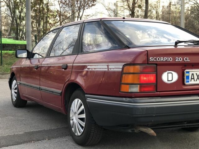 Красный Форд Скорпио, объемом двигателя 2 л и пробегом 250 тыс. км за 1500 $, фото 5 на Automoto.ua