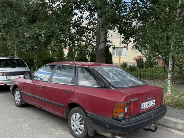 Красный Форд Скорпио, объемом двигателя 2 л и пробегом 777 тыс. км за 650 $, фото 5 на Automoto.ua