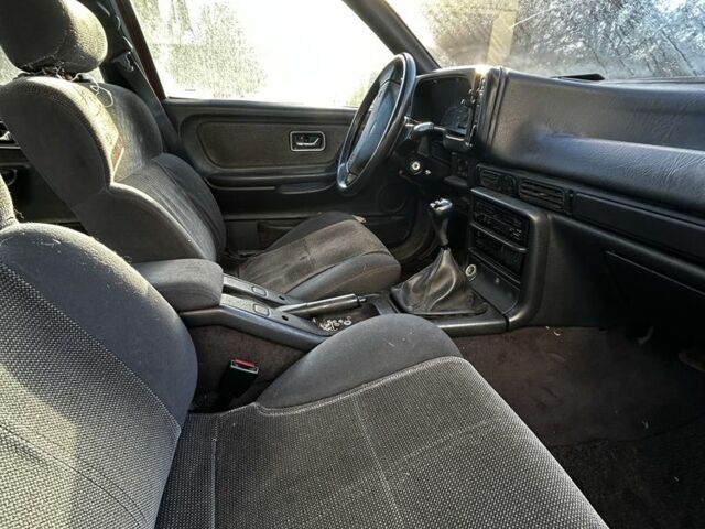 Красный Форд Скорпио, объемом двигателя 2 л и пробегом 3 тыс. км за 1500 $, фото 3 на Automoto.ua