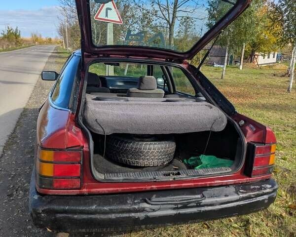 Форд Скорпио 1990 в Здолбунове на Automoto.ua Красный Форд Скорпио, объемом двигателя 2 л и пробегом 420 тыс. км за 950 $, фото 13 на Automoto.ua