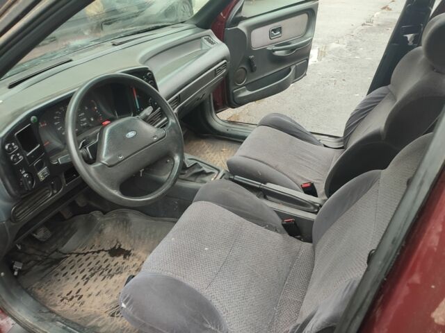 Красный Форд Скорпио, объемом двигателя 2.4 л и пробегом 228 тыс. км за 750 $, фото 12 на Automoto.ua