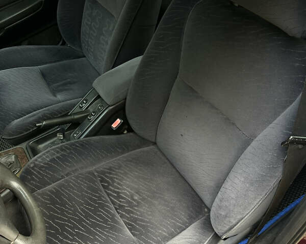 Червоний Форд Скорпіо, об'ємом двигуна 2.9 л та пробігом 336 тис. км за 3200 $, фото 15 на Automoto.ua