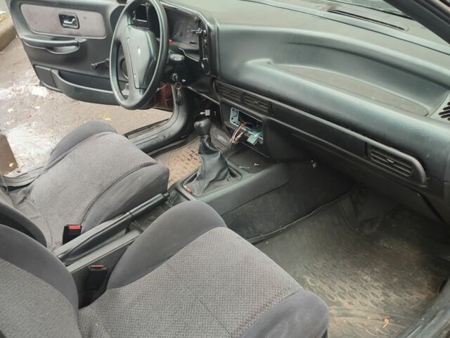 Красный Форд Скорпио, объемом двигателя 2.4 л и пробегом 228 тыс. км за 750 $, фото 14 на Automoto.ua