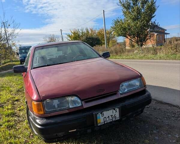Форд Скорпио 1990 в Здолбунове на Automoto.ua Красный Форд Скорпио, объемом двигателя 2 л и пробегом 420 тыс. км за 950 $, фото 3 на Automoto.ua