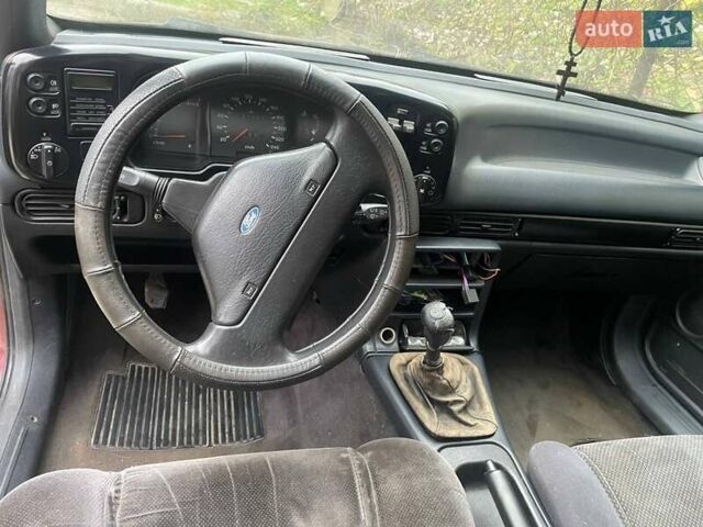 Красный Форд Скорпио, объемом двигателя 2.9 л и пробегом 400 тыс. км за 1000 $, фото 6 на Automoto.ua