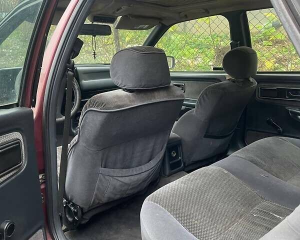 Красный Форд Скорпио, объемом двигателя 2.9 л и пробегом 400 тыс. км за 1000 $, фото 7 на Automoto.ua