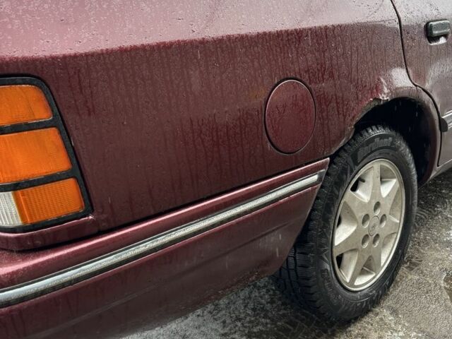 Красный Форд Скорпио, объемом двигателя 2 л и пробегом 187 тыс. км за 1500 $, фото 6 на Automoto.ua