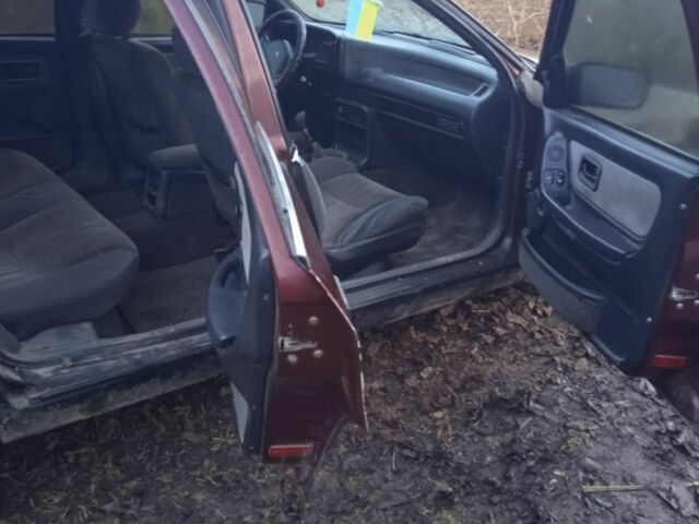 Красный Форд Скорпио, объемом двигателя 2 л и пробегом 280 тыс. км за 1100 $, фото 8 на Automoto.ua