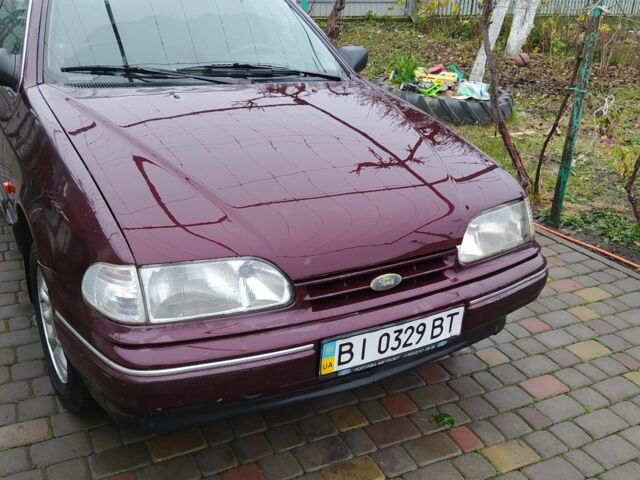 Красный Форд Скорпио, объемом двигателя 2.9 л и пробегом 300 тыс. км за 2000 $, фото 2 на Automoto.ua