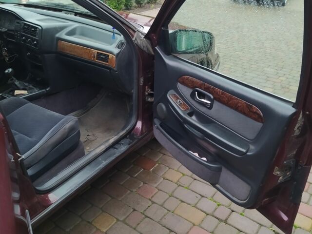 Красный Форд Скорпио, объемом двигателя 2.9 л и пробегом 300 тыс. км за 2000 $, фото 5 на Automoto.ua