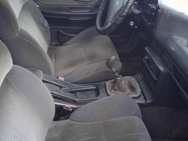 Красный Форд Скорпио, объемом двигателя 2 л и пробегом 280 тыс. км за 1100 $, фото 5 на Automoto.ua