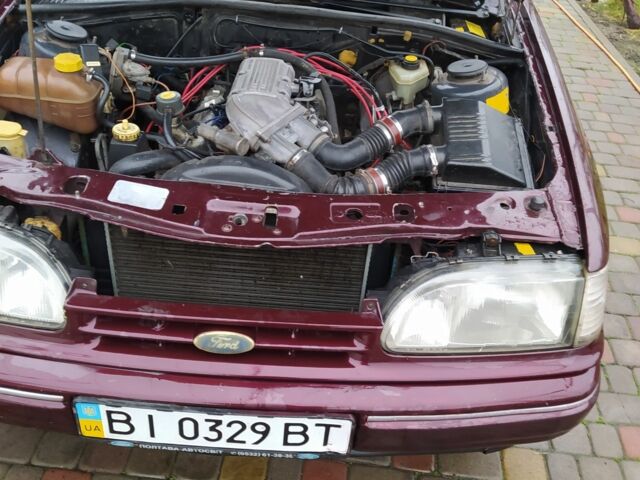 Красный Форд Скорпио, объемом двигателя 2.9 л и пробегом 300 тыс. км за 2000 $, фото 6 на Automoto.ua