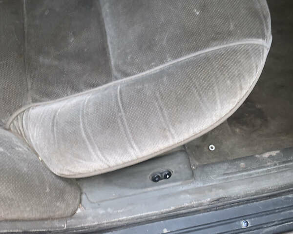 Красный Форд Скорпио, объемом двигателя 2 л и пробегом 111 тыс. км за 600 $, фото 21 на Automoto.ua