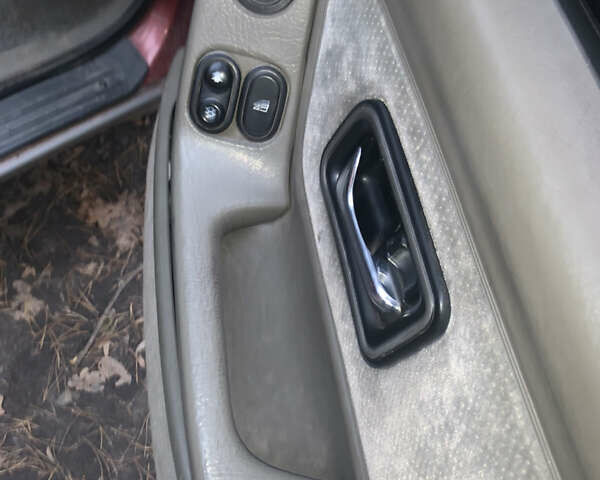 Красный Форд Скорпио, объемом двигателя 2 л и пробегом 111 тыс. км за 600 $, фото 20 на Automoto.ua