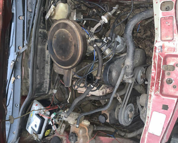 Красный Форд Скорпио, объемом двигателя 2 л и пробегом 111 тыс. км за 600 $, фото 7 на Automoto.ua