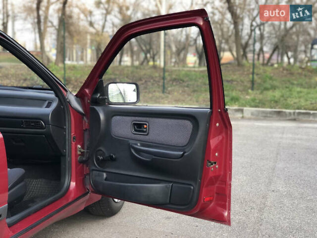 Красный Форд Скорпио, объемом двигателя 2 л и пробегом 178 тыс. км за 1500 $, фото 10 на Automoto.ua