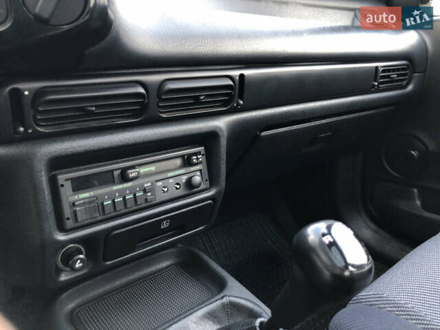 Красный Форд Скорпио, объемом двигателя 2 л и пробегом 178 тыс. км за 1500 $, фото 57 на Automoto.ua