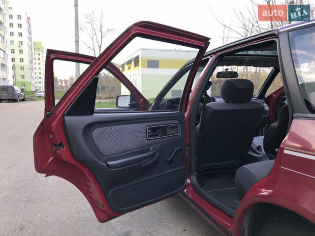 Красный Форд Скорпио, объемом двигателя 2 л и пробегом 178 тыс. км за 1500 $, фото 48 на Automoto.ua
