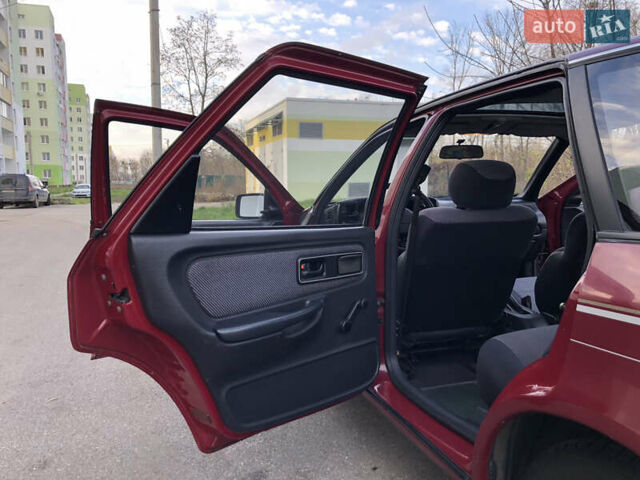 Красный Форд Скорпио, объемом двигателя 2 л и пробегом 178 тыс. км за 1500 $, фото 49 на Automoto.ua