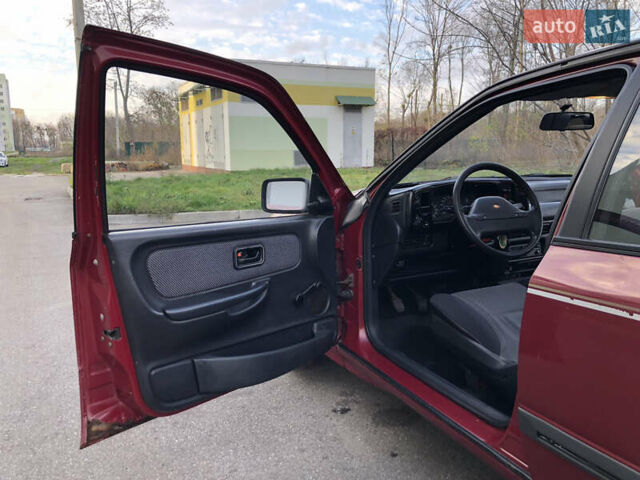 Красный Форд Скорпио, объемом двигателя 2 л и пробегом 178 тыс. км за 1500 $, фото 47 на Automoto.ua