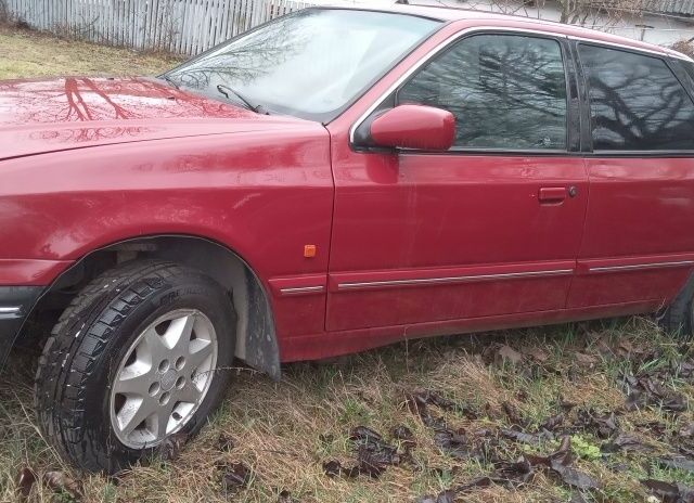 Червоний Форд Скорпіо, об'ємом двигуна 2 л та пробігом 100 тис. км за 1063 $, фото 1 на Automoto.ua