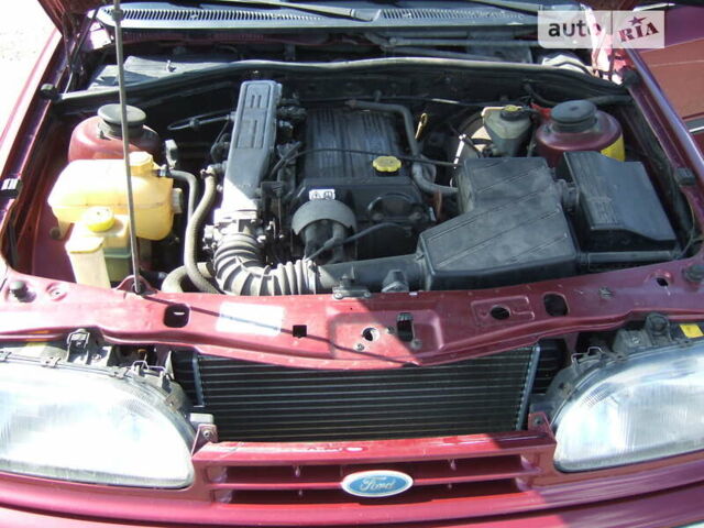 Червоний Форд Скорпіо, об'ємом двигуна 2 л та пробігом 316 тис. км за 3800 $, фото 9 на Automoto.ua
