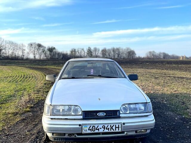 Форд Скорпіо, об'ємом двигуна 24 л та пробігом 200 тис. км за 950 $, фото 1 на Automoto.ua