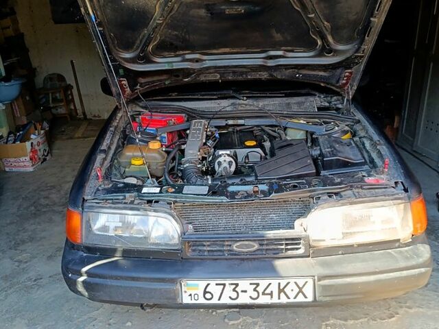 Форд Скорпио, объемом двигателя 2 л и пробегом 230 тыс. км за 720 $, фото 1 на Automoto.ua
