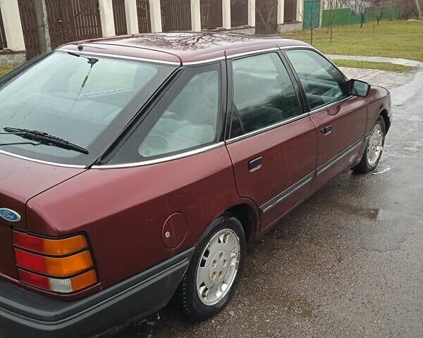 Форд Скорпио, объемом двигателя 2 л и пробегом 300 тыс. км за 1500 $, фото 3 на Automoto.ua