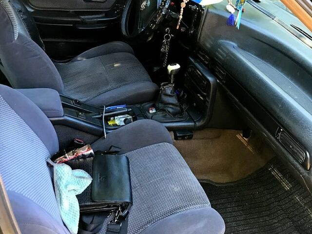 Форд Скорпіо, об'ємом двигуна 2 л та пробігом 264 тис. км за 1500 $, фото 2 на Automoto.ua