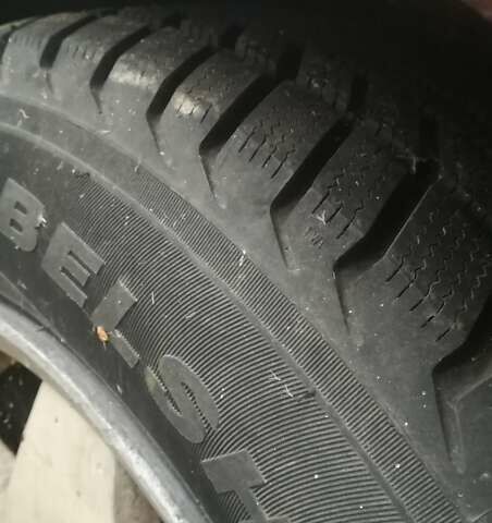 Форд Скорпіо, об'ємом двигуна 0 л та пробігом 300 тис. км за 589 $, фото 7 на Automoto.ua