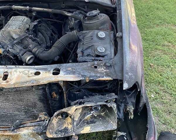 Форд Скорпио, объемом двигателя 2.4 л и пробегом 259 тыс. км за 1000 $, фото 7 на Automoto.ua