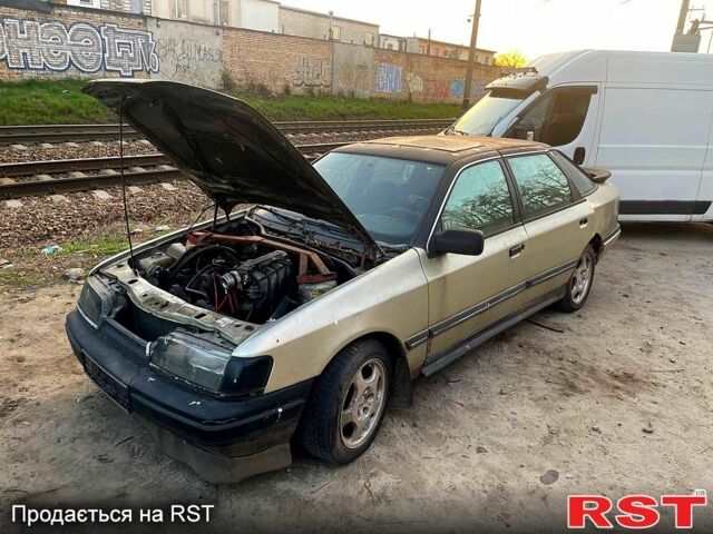 Форд Скорпио, объемом двигателя 2 л и пробегом 211 тыс. км за 350 $, фото 1 на Automoto.ua