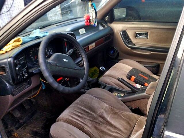 Форд Скорпіо, об'ємом двигуна 2 л та пробігом 111 тис. км за 1200 $, фото 3 на Automoto.ua