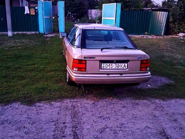 Форд Скорпио, объемом двигателя 2 л и пробегом 265 тыс. км за 800 $, фото 2 на Automoto.ua