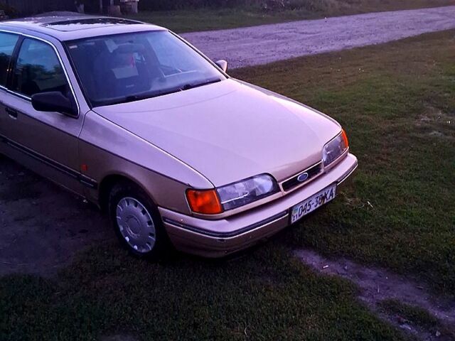 Форд Скорпио, объемом двигателя 2 л и пробегом 265 тыс. км за 800 $, фото 5 на Automoto.ua