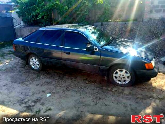 Форд Скорпио, объемом двигателя 2.4 л и пробегом 300 тыс. км за 750 $, фото 1 на Automoto.ua