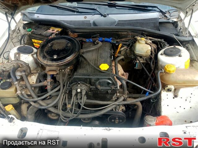 Форд Скорпіо, об'ємом двигуна 2 л та пробігом 125 тис. км за 780 $, фото 3 на Automoto.ua