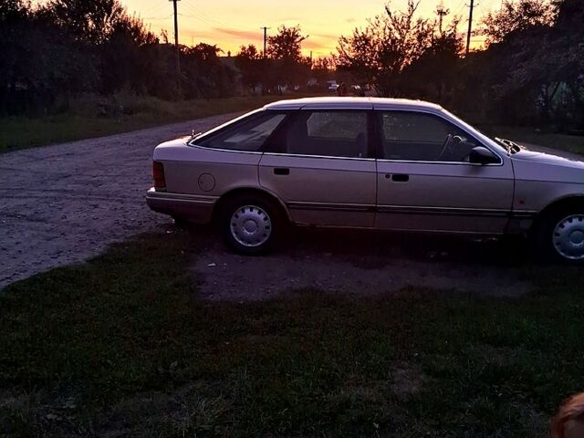 Форд Скорпио, объемом двигателя 2 л и пробегом 265 тыс. км за 800 $, фото 4 на Automoto.ua