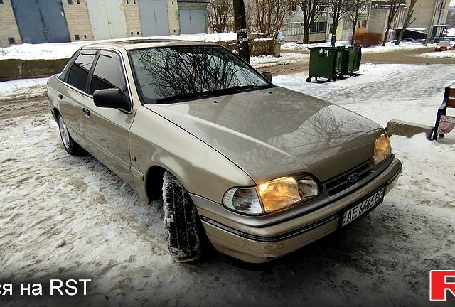 Форд Скорпіо, об'ємом двигуна 2 л та пробігом 240 тис. км за 1699 $, фото 1 на Automoto.ua